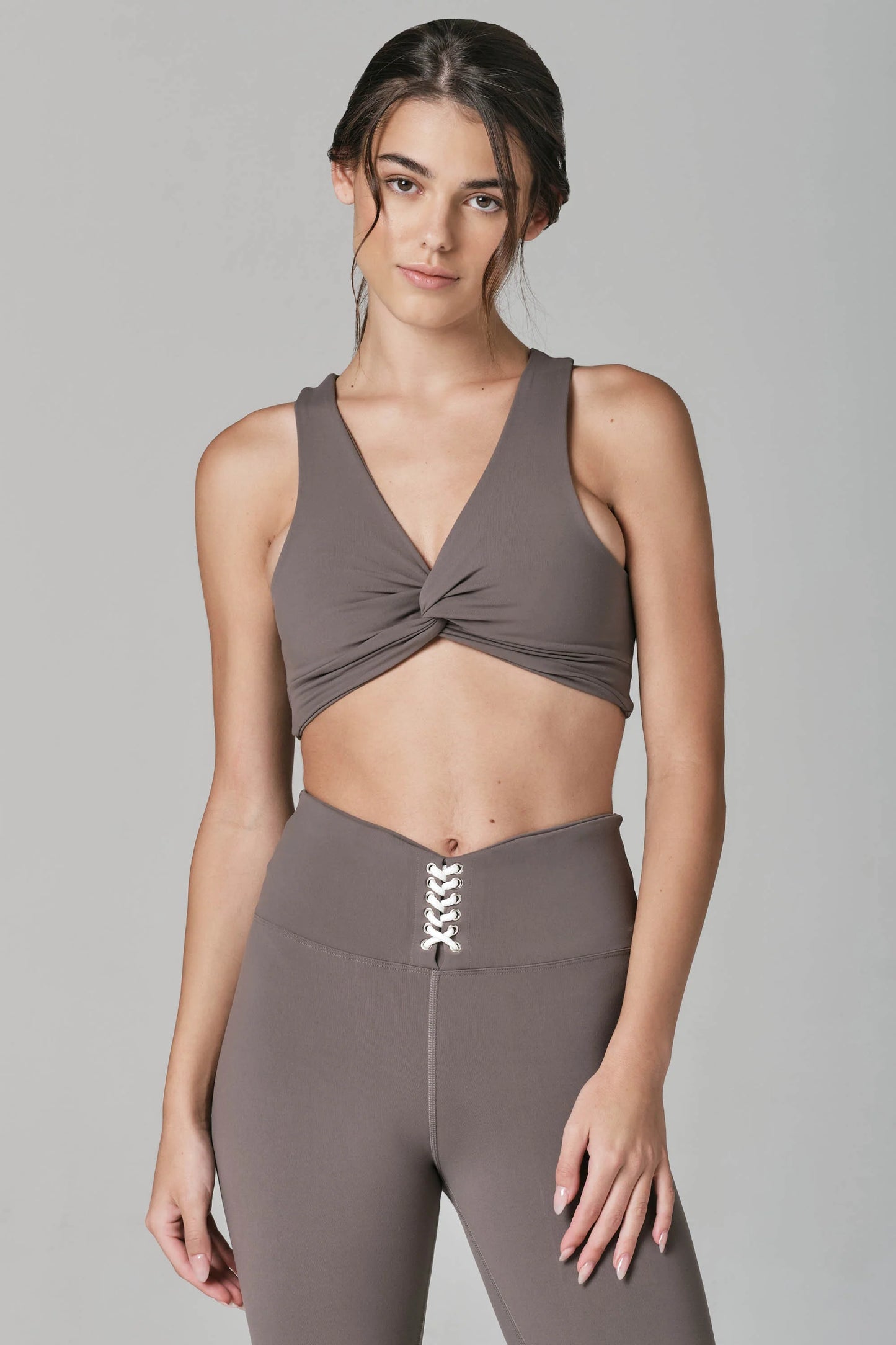 Confidently take on your next workout in this bold and supportive plus-size seamless workout set